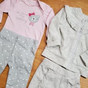 2 Wonder Nation Infant Outfits Size 3-6mo Grey